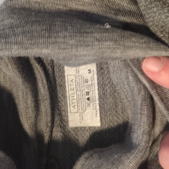 Athleta mock turtle neck shirt - Picture 4 of 4